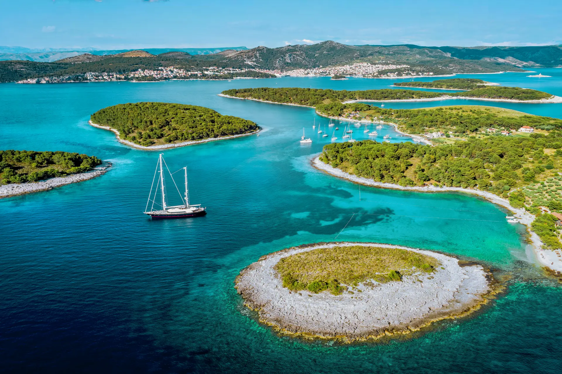 Croatia stunning islands for luxury villa vacation