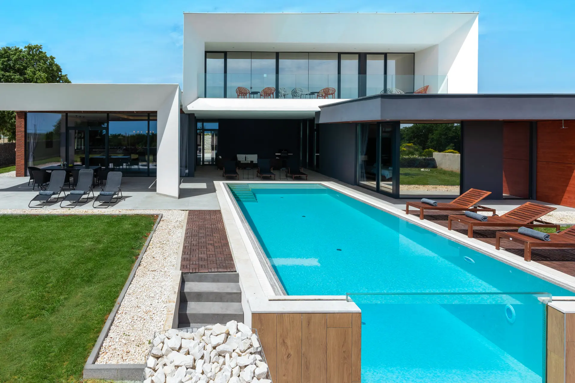 Villas with heated pools in Croatia for rent