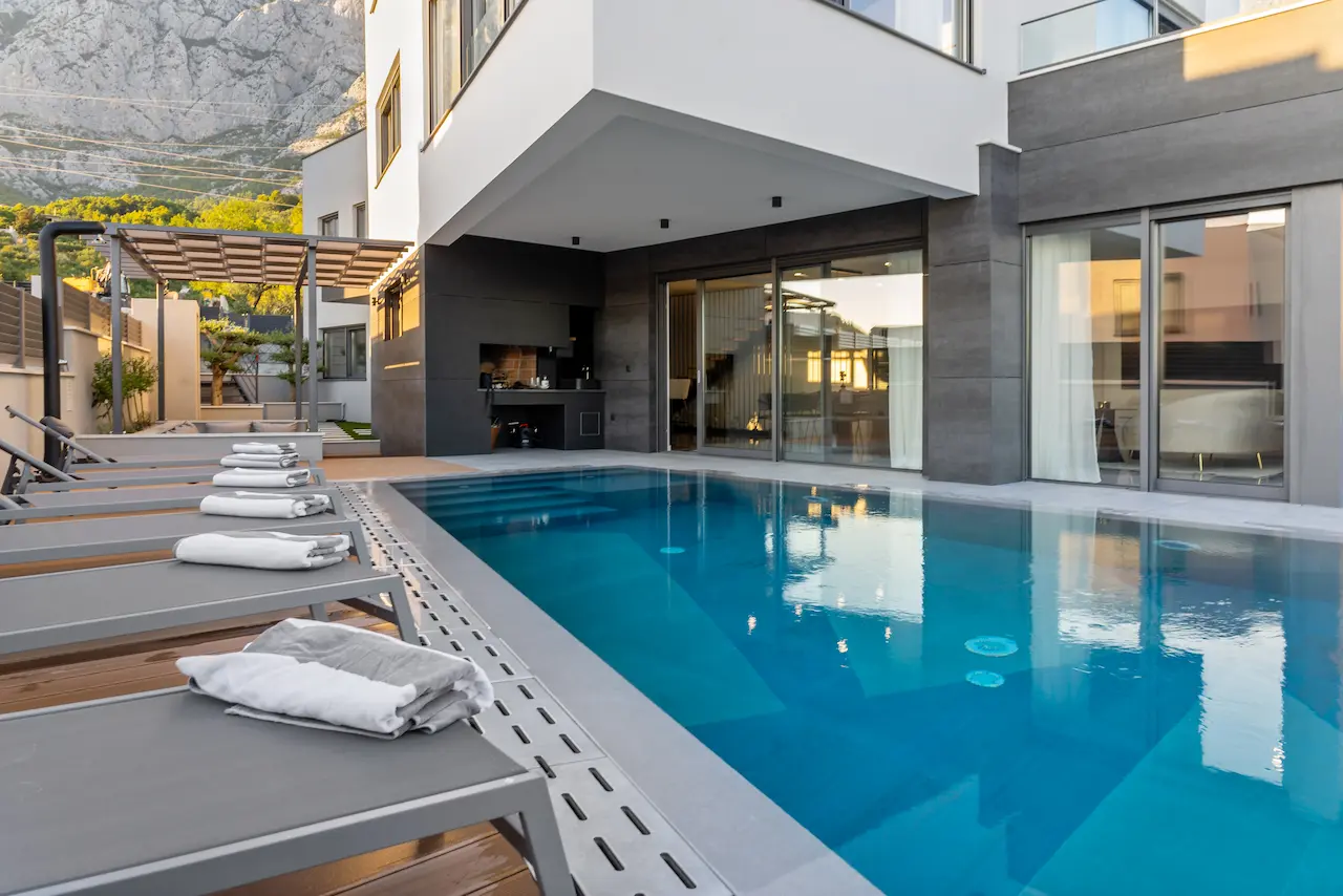 Villa Mosaicus mit Pool