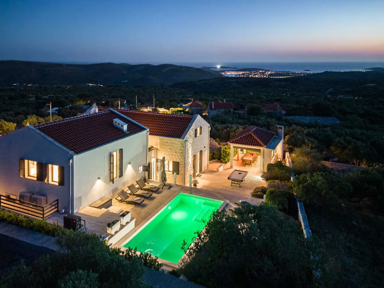 Vila True Oasis na području primoštena
