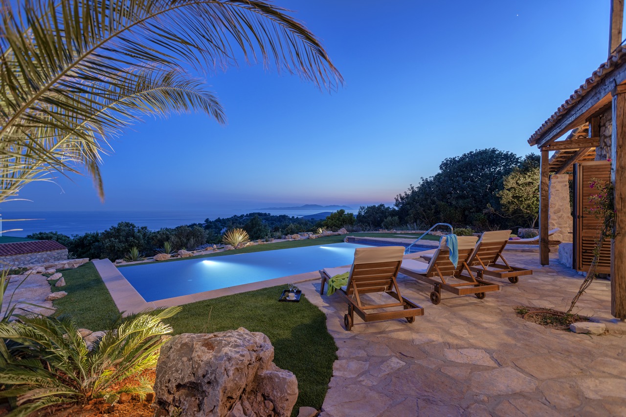 The Best 10 Hvar Luxury Villas for Perfect Holidays in Croatia