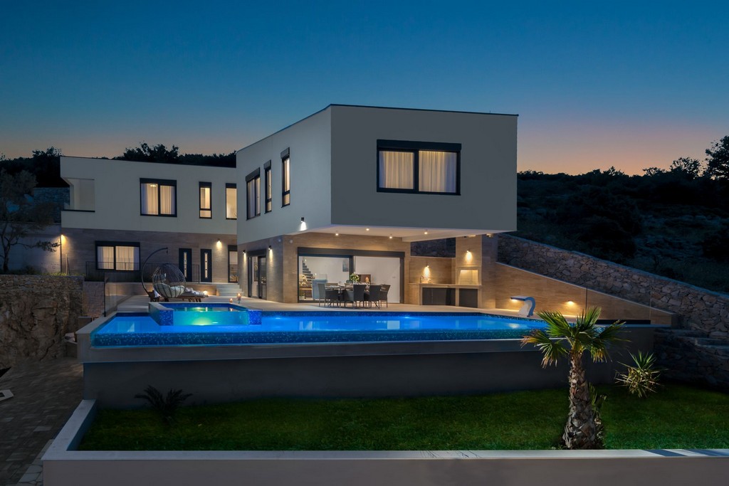 Villa Gold Pearl with Pool near Trogir - Last minute Villas in Croatia for 2019
