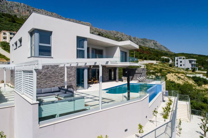 Luxusvilla Glamour mit beheiztem Pool Split