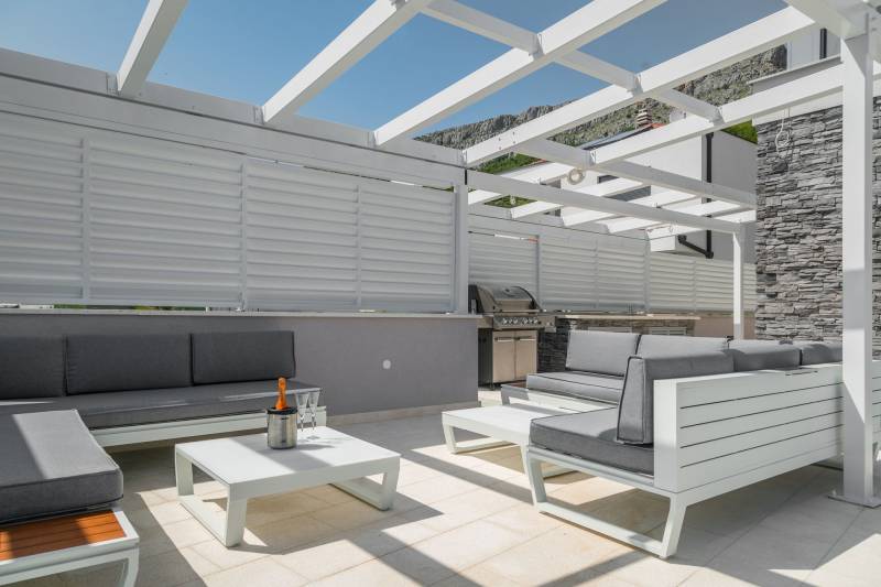 Luxusvilla Glamour mit beheiztem Pool Split