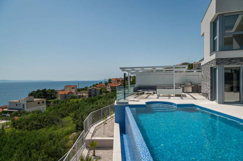 Luxusvilla Glamour mit beheiztem Pool Split
