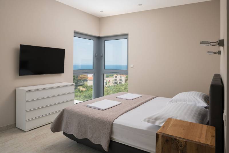 Luxusvilla Glamour mit beheiztem Pool Split