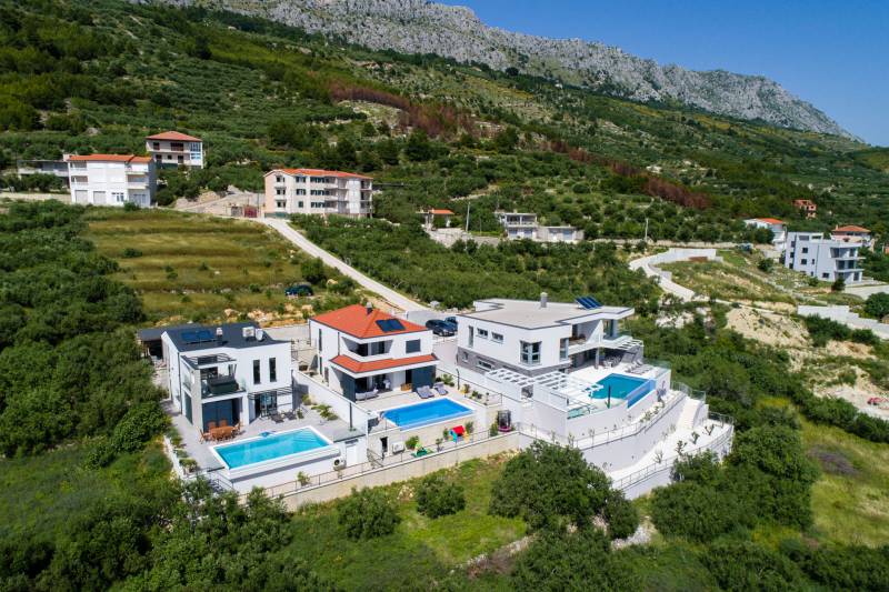 Luxusvilla Glamour mit beheiztem Pool Split