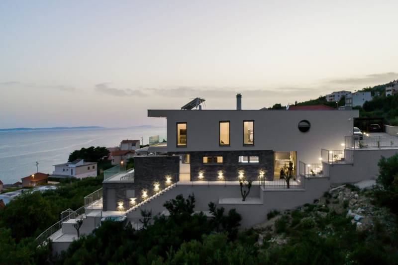 Luxusvilla Glamour mit beheiztem Pool Split