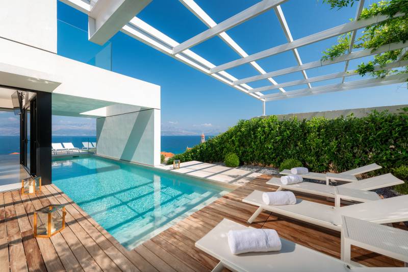 Luxury Villa Dominus with Swimming Pool Brač