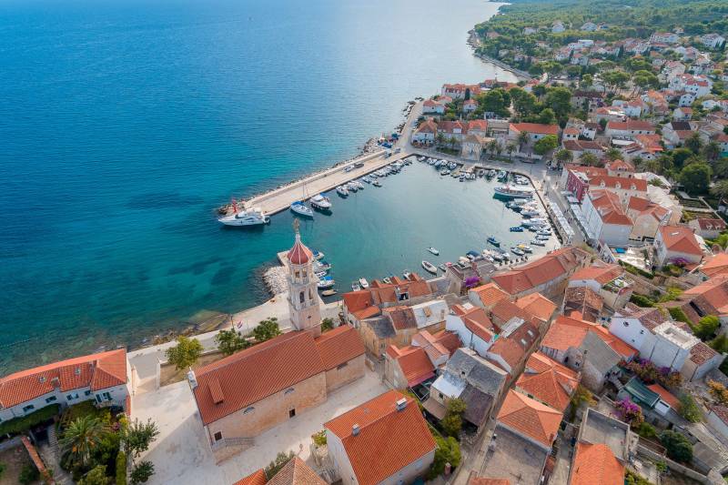 Luxury Villa Dominus with Swimming Pool Brač