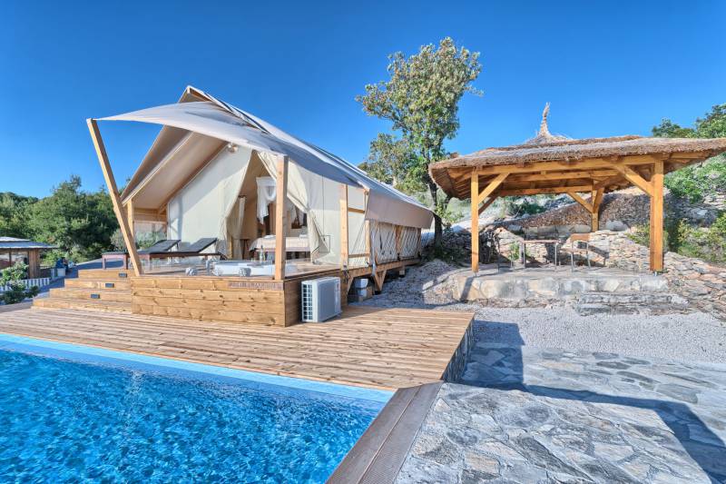 Luxury Glamp New Horizons I Murter