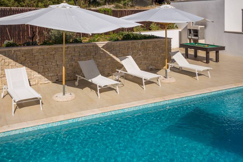Luxury Villa Juliet with Heated Pool Brač