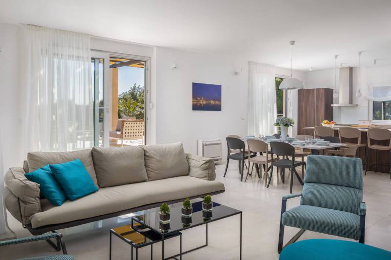 Luxury Villa Juliet with Heated Pool Brač