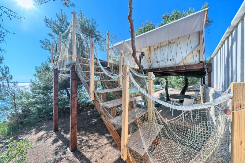 Luxury Tree House New Horizons Murter