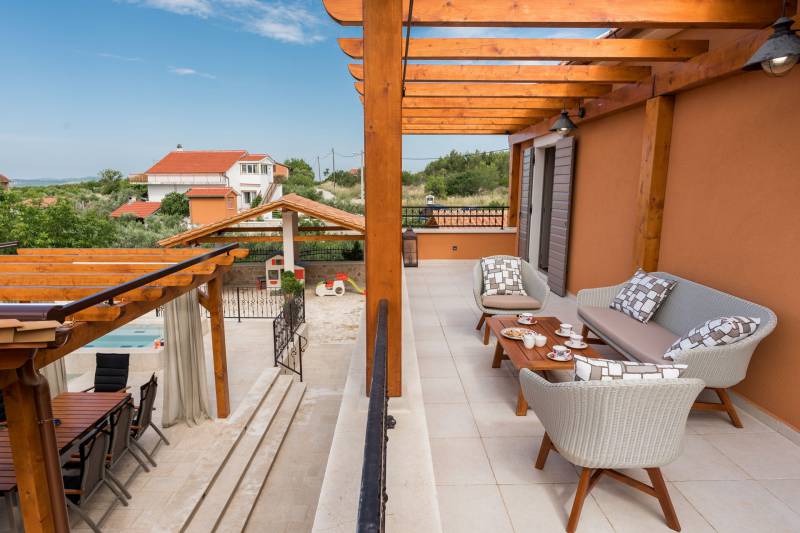 Holiday Home La Verna z Basenem Šibenik