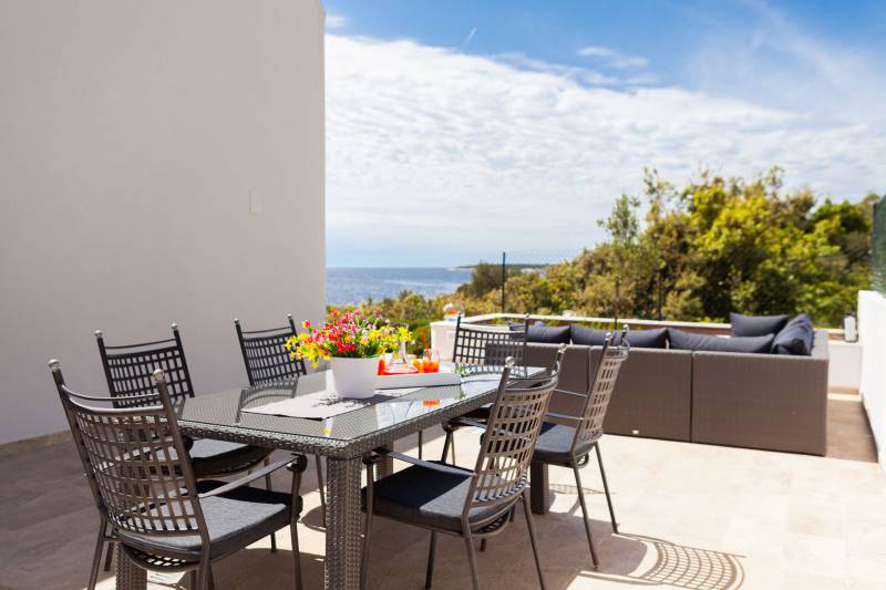 Beachfront Villa Modena with Pool Korčula