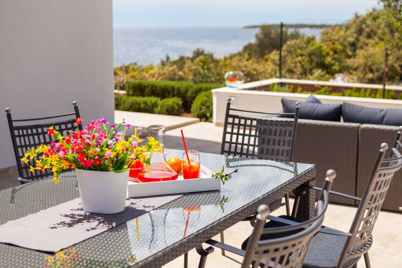 Beachfront Villa Modena with Pool Korčula