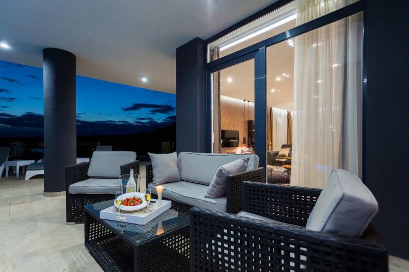Beachfront Villa Modena with Pool Korčula