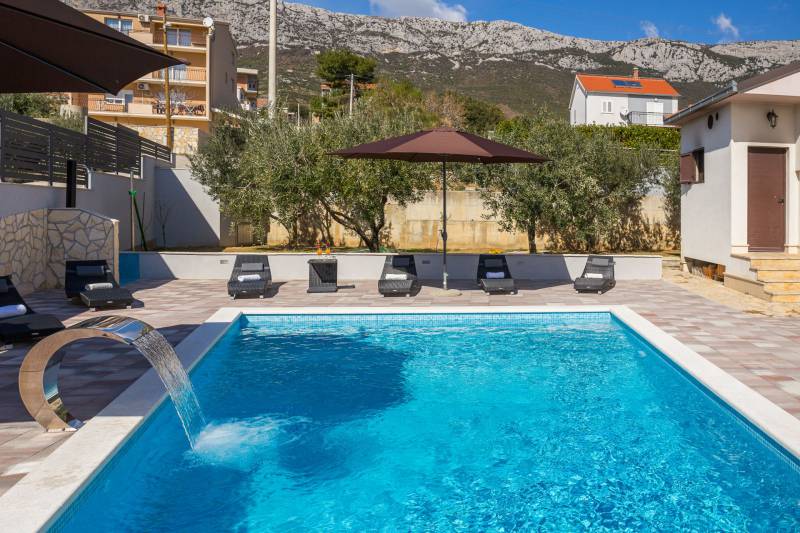 Vila Navigare s Bazenom Split