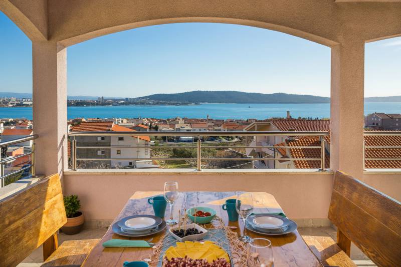 Vila Navigare s Bazenom Split