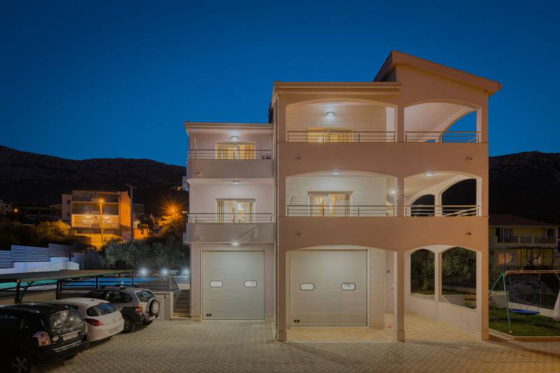 Vila Navigare s Bazenom Split