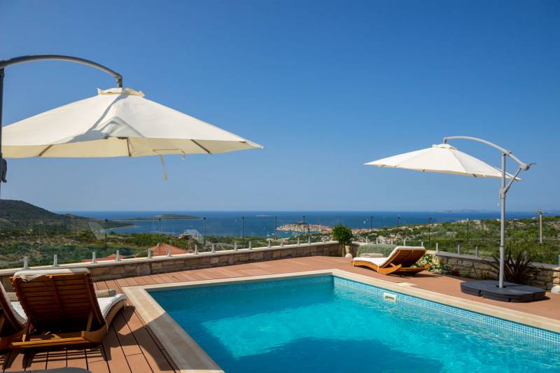 Villa Blue Lagoon with Swimming Pool Primošten