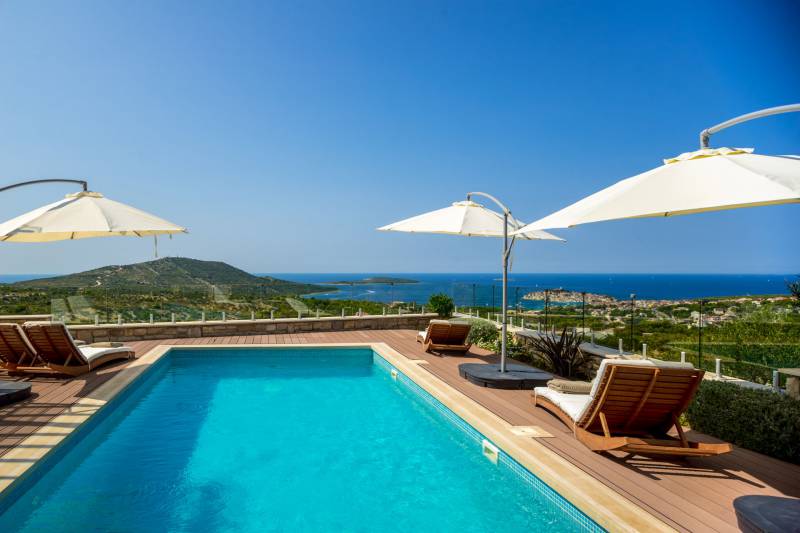 Villa Blue Lagoon with Swimming Pool Primošten