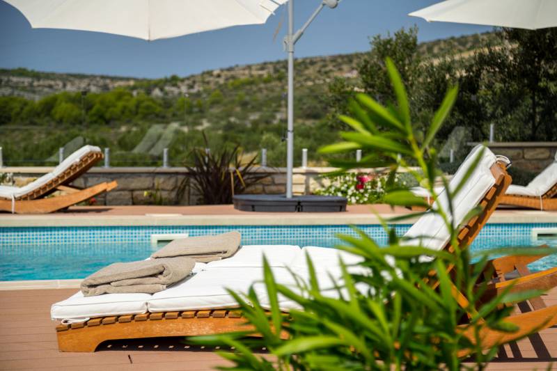 Villa Blue Lagoon with Swimming Pool Primošten