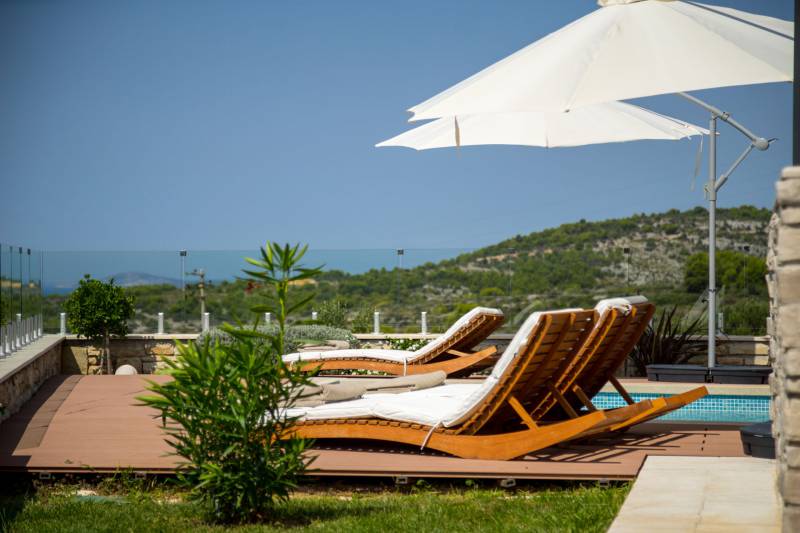 Villa Blue Lagoon with Swimming Pool Primošten