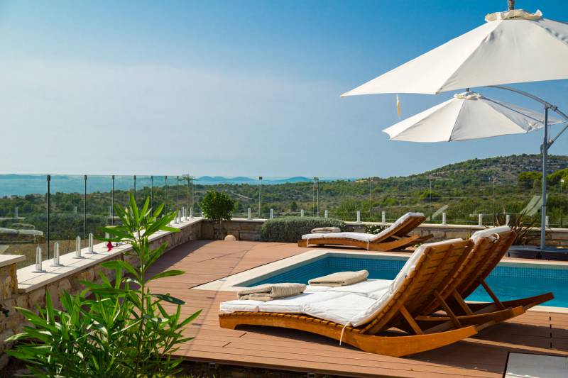 Villa Blue Lagoon with Swimming Pool Primošten