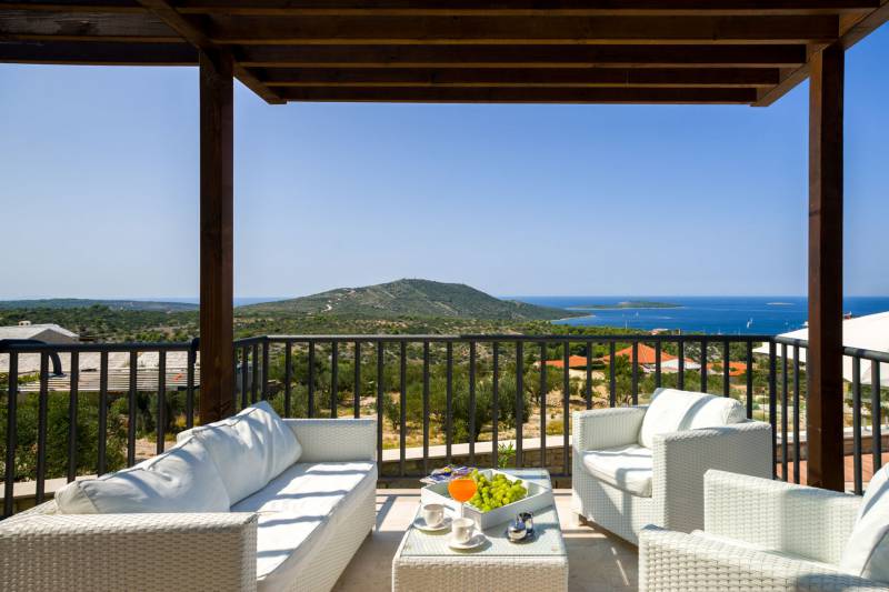 Villa Blue Lagoon with Swimming Pool Primošten