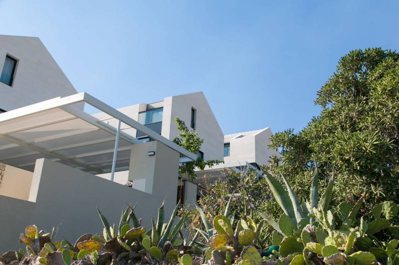 Omega Villas Complex Brač