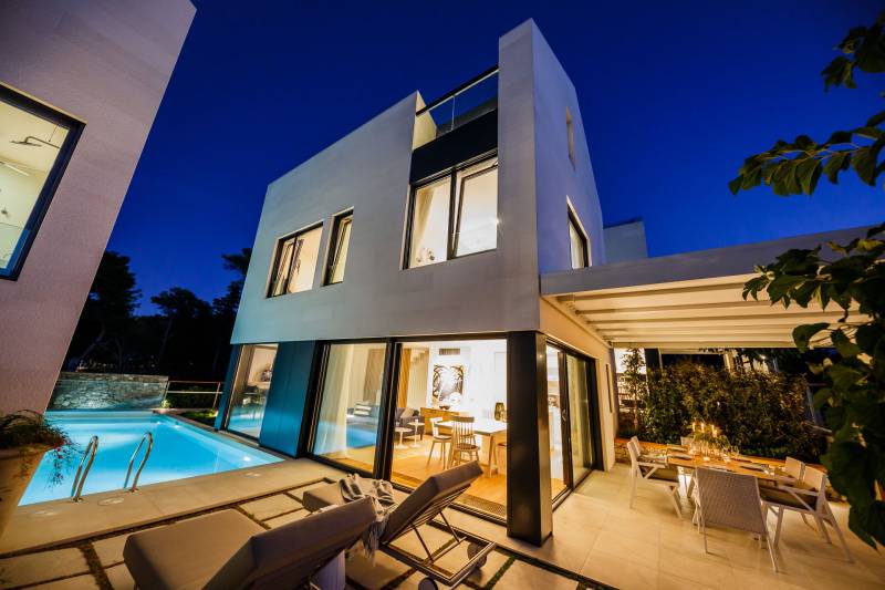 Omega Villas Complex Brač