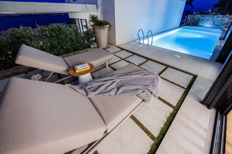 Omega Villas Complex Brač