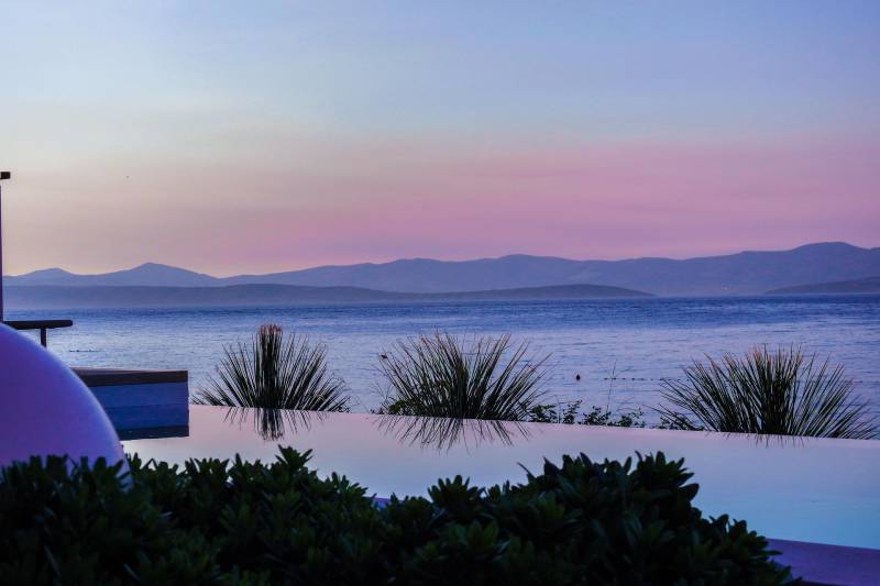 Omega Villas Complex Brač