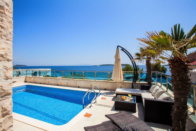 Beachfront Villa Sea Sound with Pool Korčula