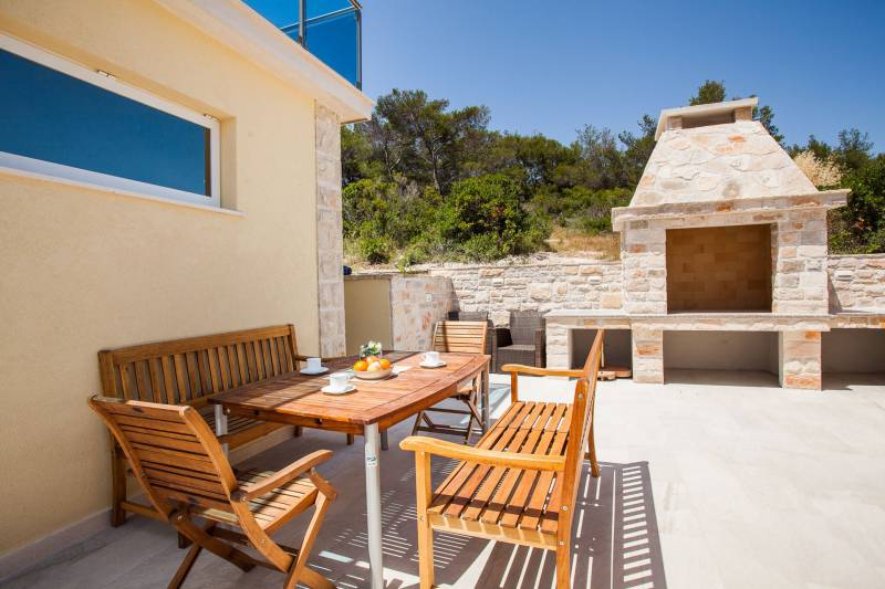 Beachfront Villa Sea Sound with Pool Korčula
