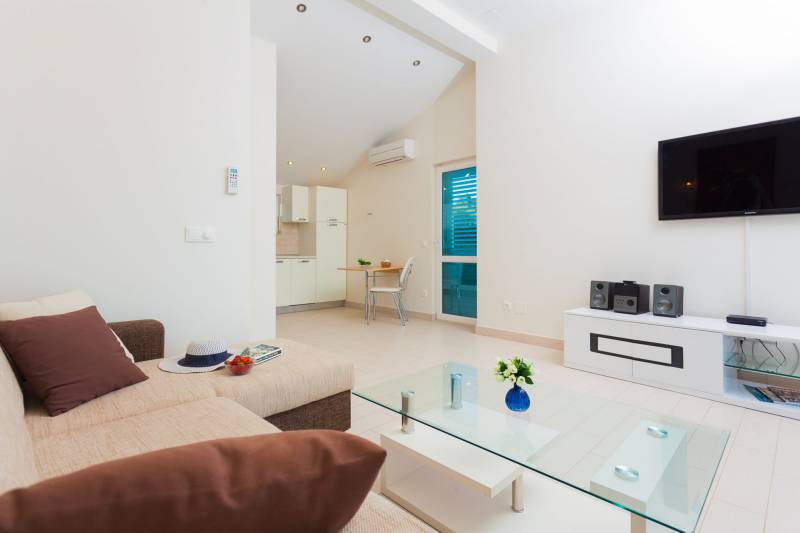 Beachfront Villa Sea Sound with Pool Korčula