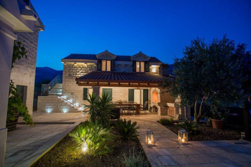 Luxury Villa Mir with Pool Trogir