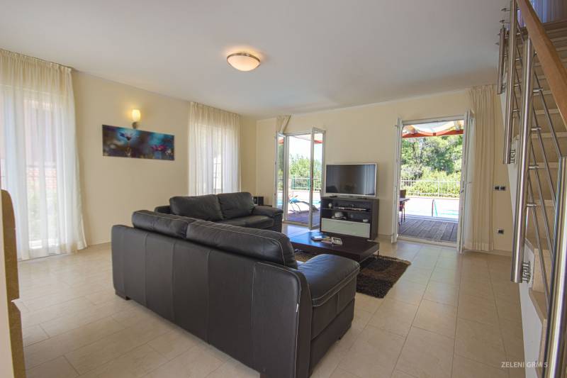 Villa Brac Hill Apolon with Pool Brač