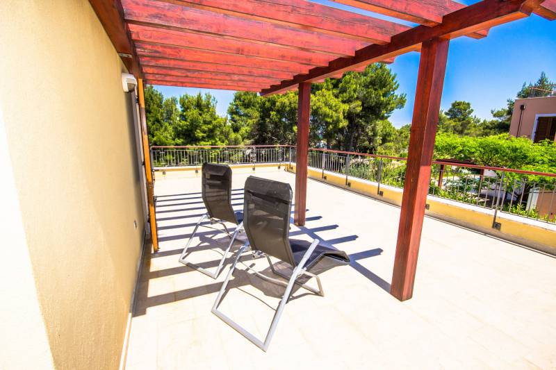 Villa Brac Hill Apolon with Pool Brač