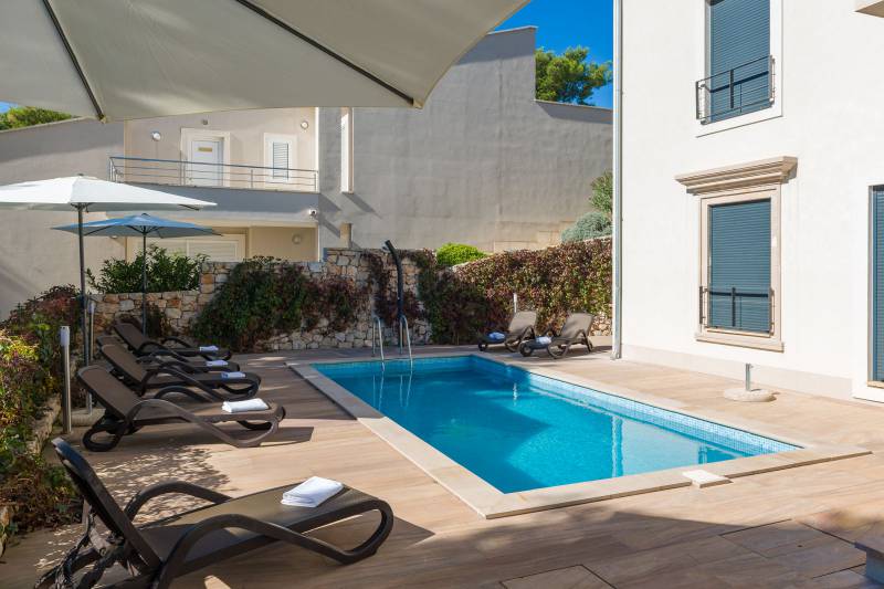 Villa Milna with Swimming Pool Brač