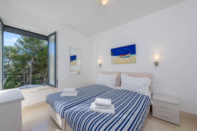 Villa Milna with Swimming Pool Brač