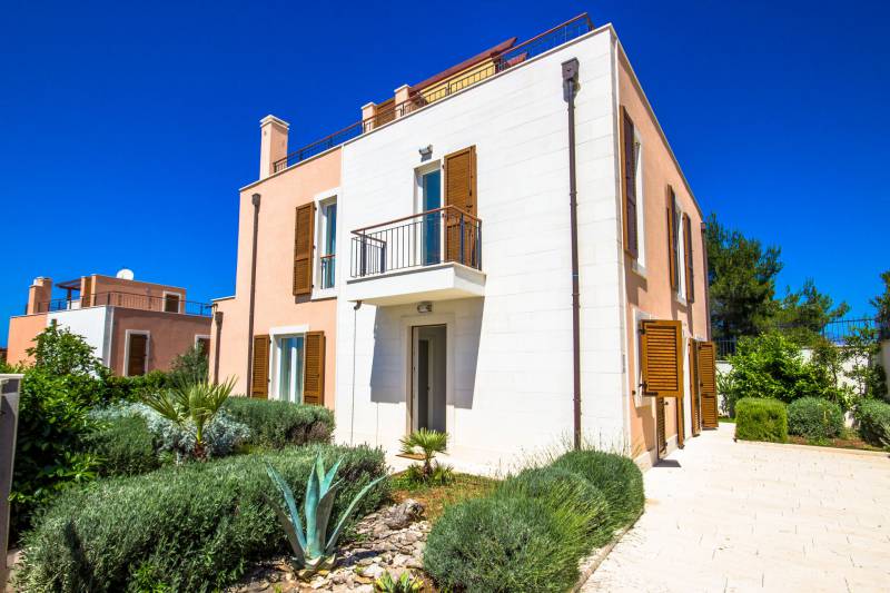 Villa Brac Hill Afrodita with Pool Brač