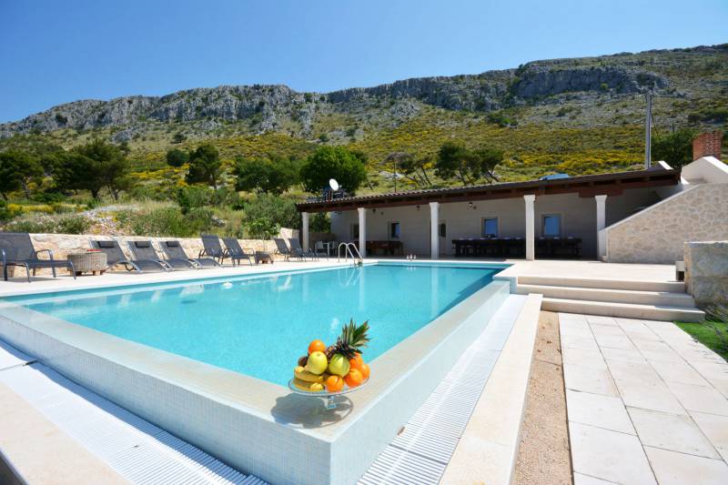 Luxury Villa Life 2 Enjoy with Swimming Pool Split