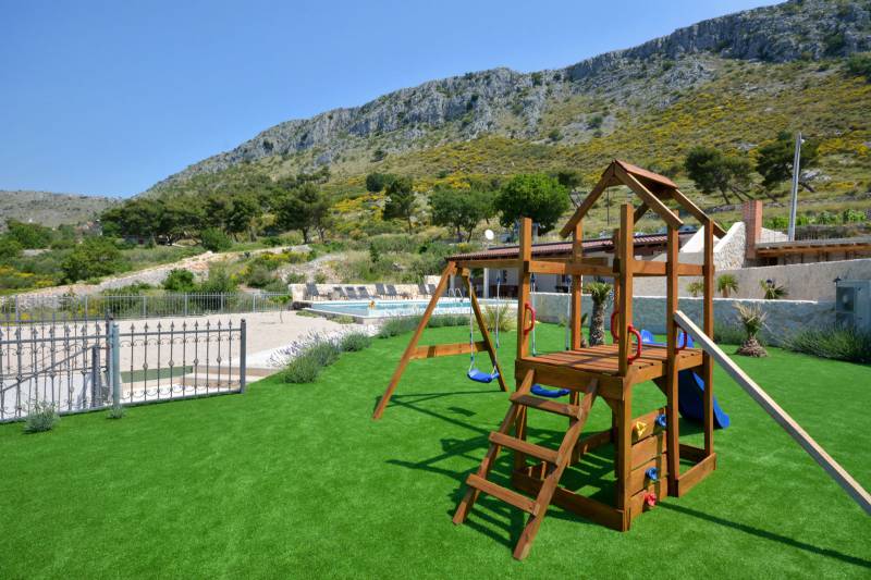 Luxury Villa Life 2 Enjoy with Swimming Pool Split