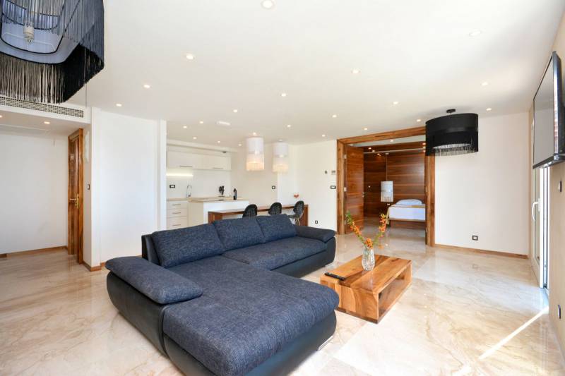 Luxury Villa Life 2 Enjoy with Swimming Pool Split