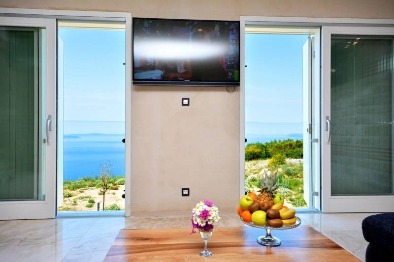 Luxury Villa Life 2 Enjoy with Swimming Pool Split