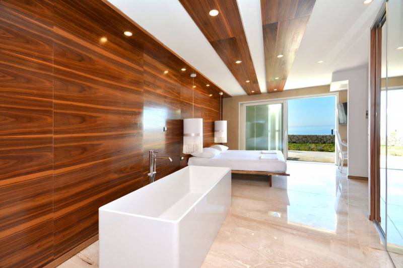Luxury Villa Life 2 Enjoy with Swimming Pool Split