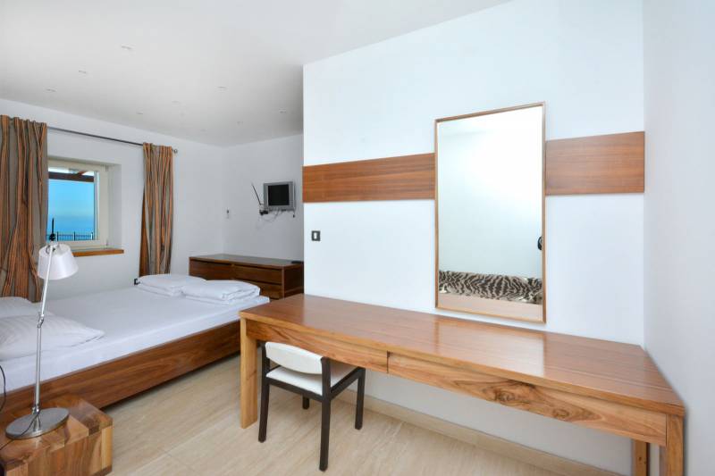 Luxury Villa Life 2 Enjoy with Swimming Pool Split
